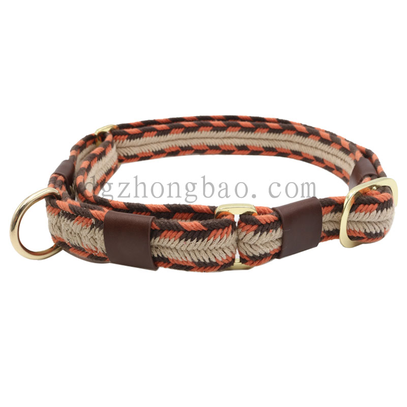 Pet collars and leash color contrast knitting convenient